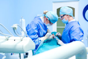 Dental Surgery for tooth extraction in Pembroke Pines